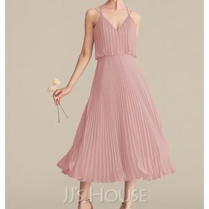 NWT bridesmaid dress from JJ’s House. Blush 16W